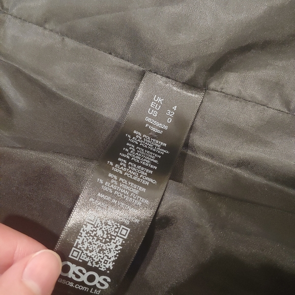 ASOS burgundy wool overcoat // size 0 - Picture 7 of 9